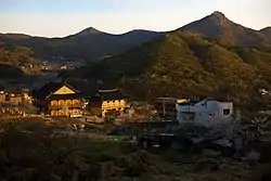 A view of the village of Sanseong, looking south towards Pari-bong.