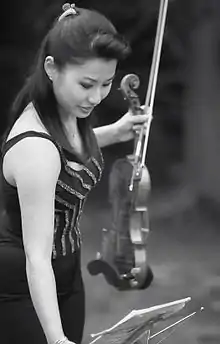 Sarah Chang, classical violinist (BM, 1999)