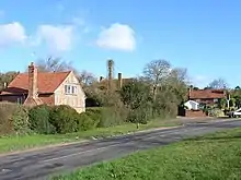 Sheepridge: Woodman's Cottage and the Crooked Billet pub, 2006