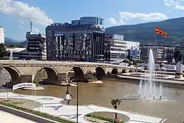 The Vardar and the Stone Bridge, symbol of the city