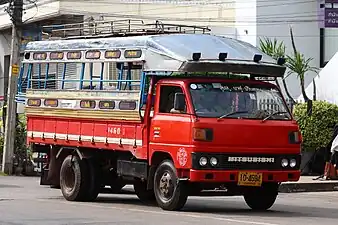 Mitsubishi Fuso Canter in Ubon Ratchathani