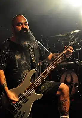 Campos performing with Soulfly in 2012