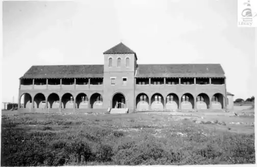 St. Patrick's College in Geraldton (contributed by the Geraldton Regional Library)