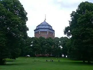 Image 17Sternschanzenpark, with the iconic Schanzenturm (de) (from List of parks and gardens in Hamburg)