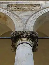 Detail of the column of Royal Summer Palace