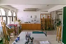 Communal painting studio in the Tashkeel building.