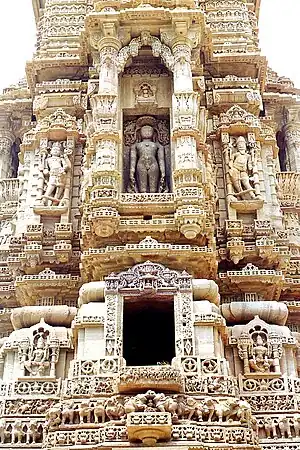 Carving of Kirti Stambh, Chittor Fort