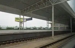 Tengzhoudong railway station in August 2015