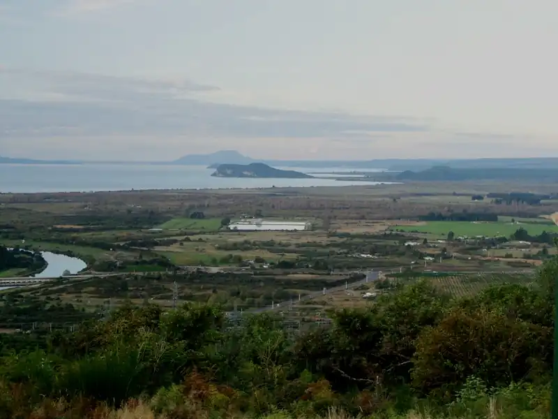 Eastern Lake Taupō, Tūrangi to Taupō