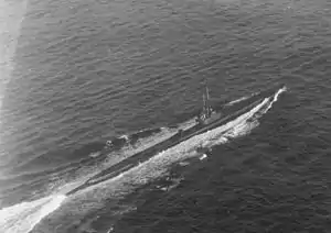 Spikefish (SS-404) underway.