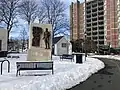 Uncle Sam Memorial in its entirety, in situ.