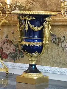 Louis XVI style caryatids on the Médicis Vase, by Louis-Simon Boizot, Pierre Philippe-Thomire and the Sèvres Porcelain Manufactory, c.1787, porcelain and gilded bronze, Louvre