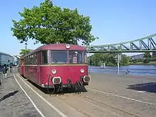 Railcar set on the junction line