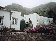 The monument in Nova Sintra