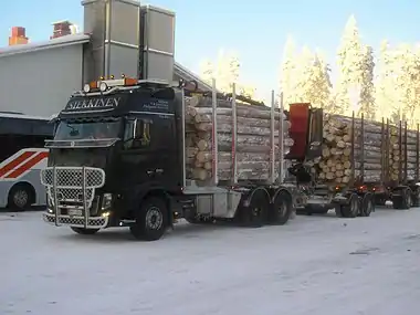 A 60 ton Volvo FH16 with bullbar