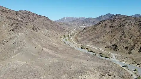 Wadi Shawka looking north