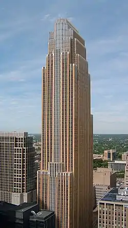 Wells Fargo Center in Minneapolis, by César Pelli, completed 1988