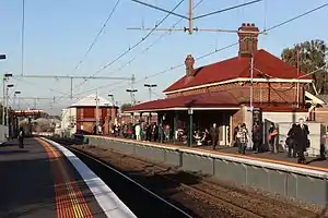 Yarraville railway station