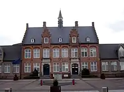 Zonnebeke town hall