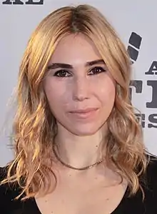 Zosia Mamet with blonde hair