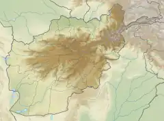 Mapa konturowa Afganistanu, w centrum znajduje się punkt z opisem „źródło”, natomiast blisko lewej krawiędzi na dole znajduje się punkt z opisem „ujście”
