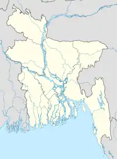 Mapa konturowa Bangladeszu, w centrum znajduje się punkt z opisem „Dhaka”