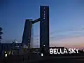 Bella Sky nocą