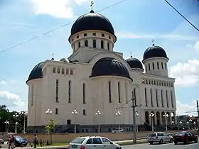 Widok na sobór z północnego zachodu