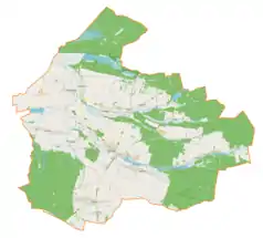 Mapa konturowa gminy Cieszanów, blisko centrum na prawo znajduje się punkt z opisem „Cmentarz w Gorajcu”