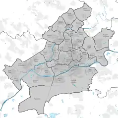 Mapa konturowa Frankfurtu nad Menem, po prawej znajduje się punkt z opisem „OstOrtsbezirk Ost”