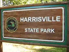 Logotyp Park stanowy Harrisville