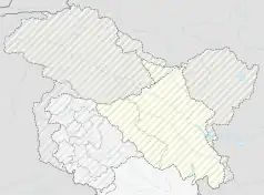 Mapa konturowa terytorium związkowego Ladakh, blisko centrum po prawej na dole znajduje się punkt z opisem „Hemis”