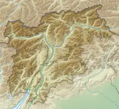 Mapa konturowa Trydentu-Górnej Adygi, po lewej nieco na dole znajduje się punkt z opisem „Val Rendena”