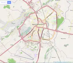 Mapa konturowa Iwano-Frankiwska, blisko centrum u góry znajduje się punkt z opisem „Ratusz w Iwano-Frankiwsku”