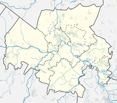 Mapa konturowa powiatu krapkowickiego, na dole znajduje się punkt z opisem „Zabierzów”