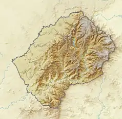 Mapa konturowa Lesotho, blisko centrum na lewo u góry znajduje się punkt z opisem „Thaba Bosiu”