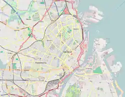 Mapa konturowa Kopenhagi, blisko centrum po lewej na dole znajduje się punkt z opisem „Copenhagen Business School”