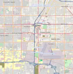 Mapa konturowa Las Vegas, blisko centrum na dole znajduje się punkt z opisem „Allegiant Stadium”