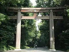 Meiji-jingū torii