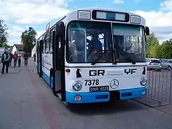 Mercedes O305