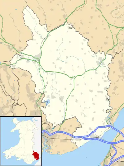 Mapa konturowa Monmouthshire, po prawej nieco u góry znajduje się punkt z opisem „Monmouth”