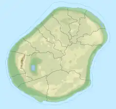 Mapa konturowa Nauru, po prawej znajduje się punkt z opisem „Zatoka Anibare”