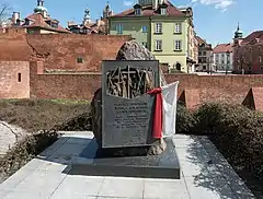 Pomnik Katyński w Warszawie (1998)