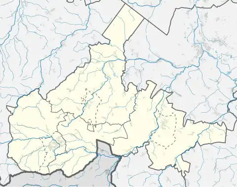 Mapa konturowa powiatu prudnickiego, na dole po lewej znajduje się punkt z opisem „Schronisko „Szwedzki Szaniec””