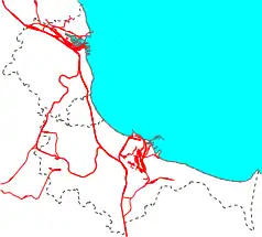 Mapa konturowa Trójmiasta, blisko centrum na lewo znajduje się punkt z opisem „Sopot”