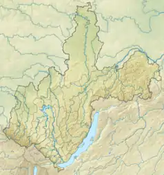 Mapa konturowa obwodu irkuckiego, na dole znajduje się punkt z opisem „Olchon”