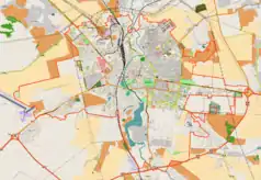 Mapa konturowa Równego, w centrum znajduje się punkt z opisem „Równe”