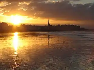 Zachód słońca nad Saint-Malo