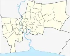 Mapa konturowa Bangkoku, po lewej znajduje się punkt z opisem „świątynia Szmaragdowego Buddy”