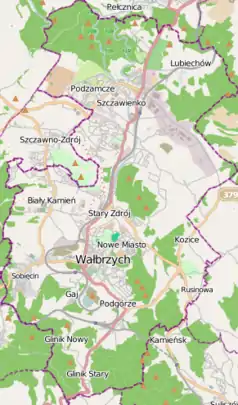 Mapa konturowa Wałbrzycha, blisko centrum na lewo u góry znajduje się punkt z opisem „Lądowisko Wałbrzych”